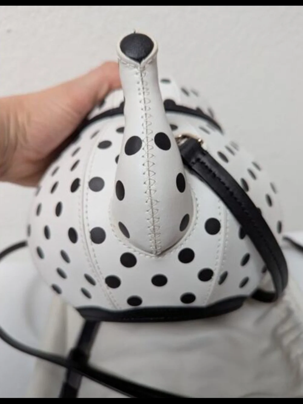 Kate Spade New York Alice in Wonderland Teapot Party Crossbody Vintage Collector